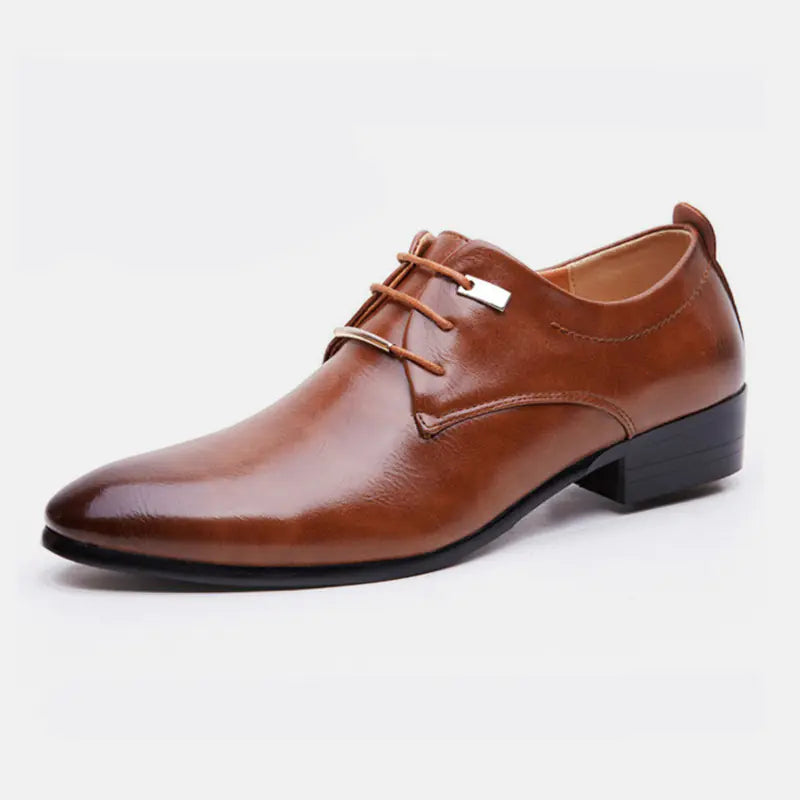Zapatos de Cuero Retro con Punta Afilada para Hombre, Estilo Nuevo